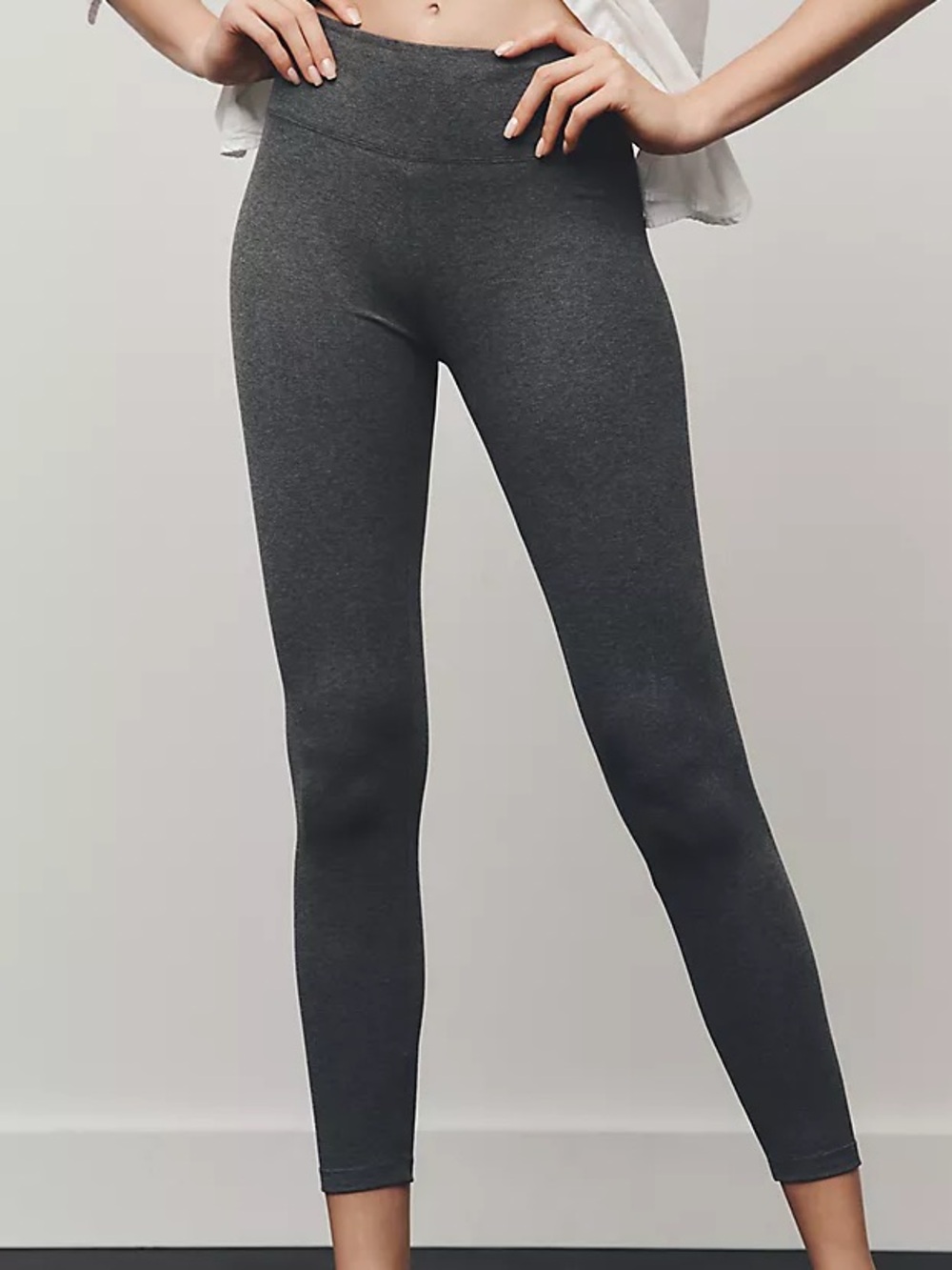 ANTHROPOLOGIE Solid Leggings S Gray $48 Retail NWOT
